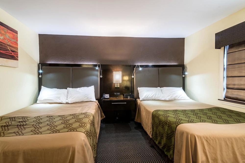 Econo Lodge Saint Albans Ngoại thất bức ảnh