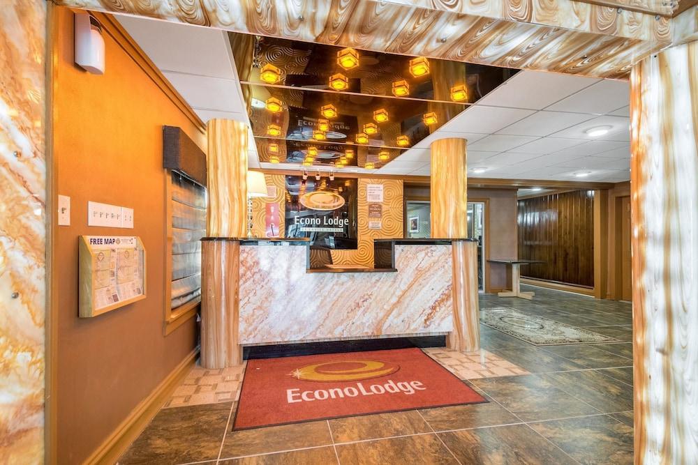 Econo Lodge Saint Albans Ngoại thất bức ảnh