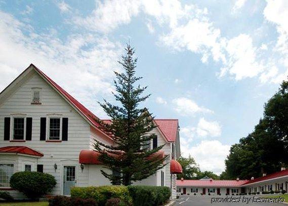 Econo Lodge Saint Albans Ngoại thất bức ảnh