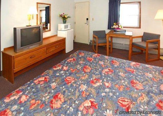 Econo Lodge Saint Albans Phòng bức ảnh