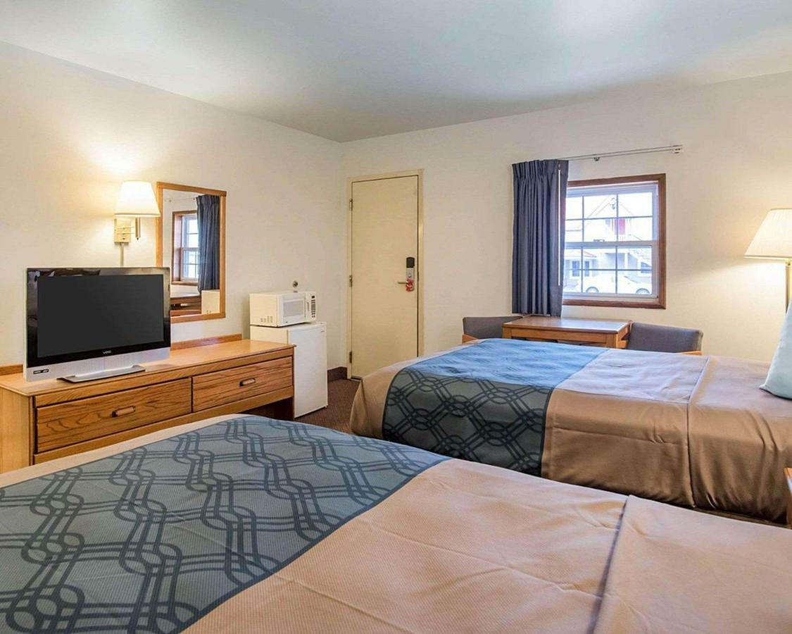 Econo Lodge Saint Albans Ngoại thất bức ảnh